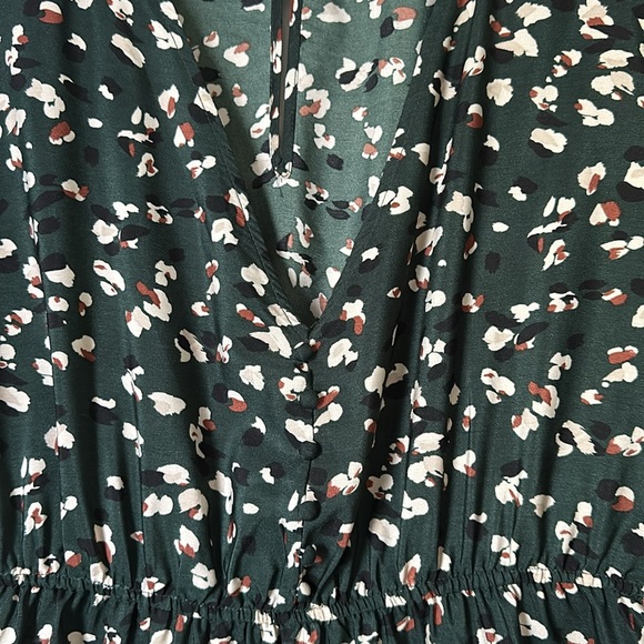 Leopard Dress - Picture 4 of 4